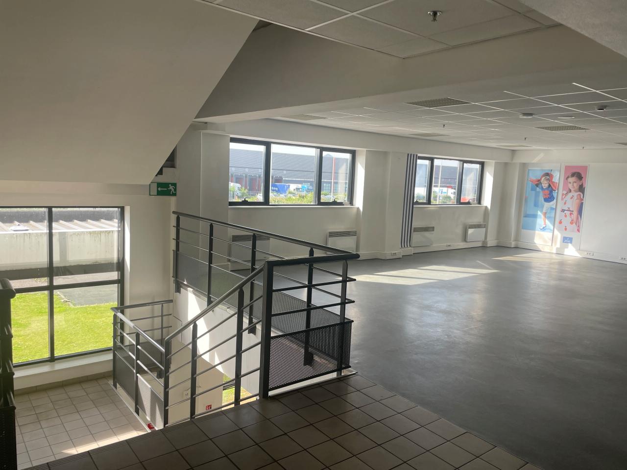 Entrepôt classe a Dourges 37843m² Location entrepôt classe a Dourges Pas-de-Calais OLLOG2424971 7